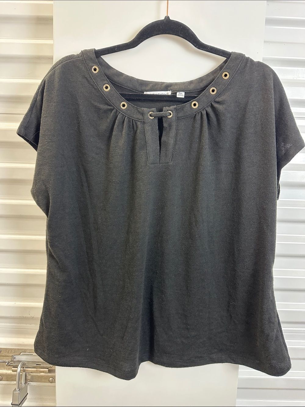 NOTATIONS Black Short-Sleeve Eyelet Tie Neck Top